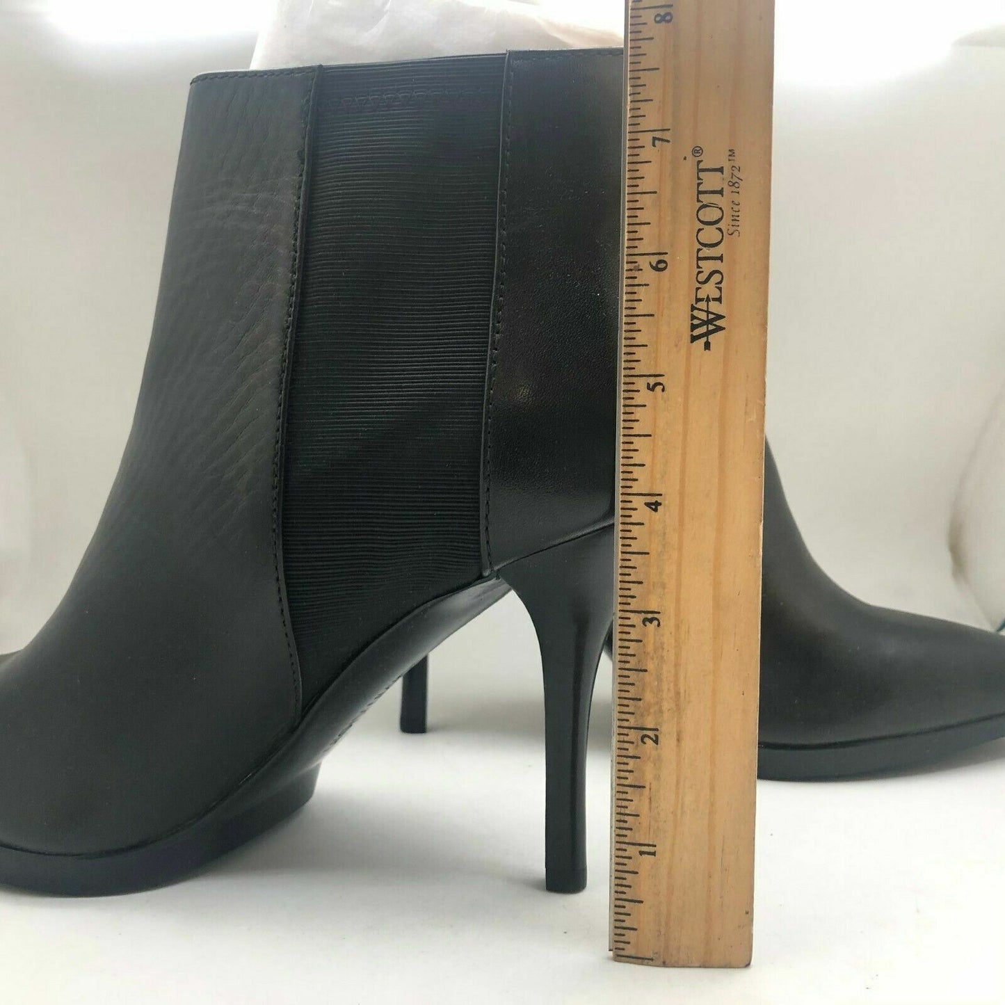 Calvin Klein Weslynn Womens Ankle Boots Black Leather ~ Size 10 M, NIB