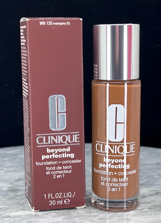 Clinique Beyond Perfecting Foundation+Concealer #WN 96 chai(M)  - 1oz (NIB)