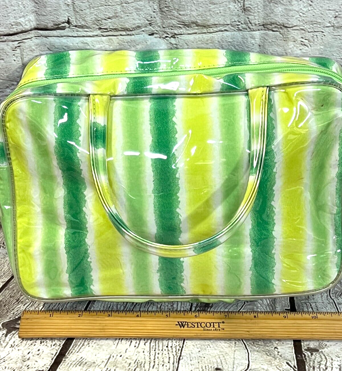 Clinique Green Printed Medium sized Handbag-(New)