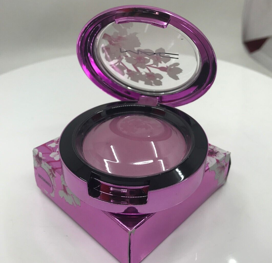 MAC Glow Play Blush Wild Cherry Collection  0.25 ~ Flowerescent