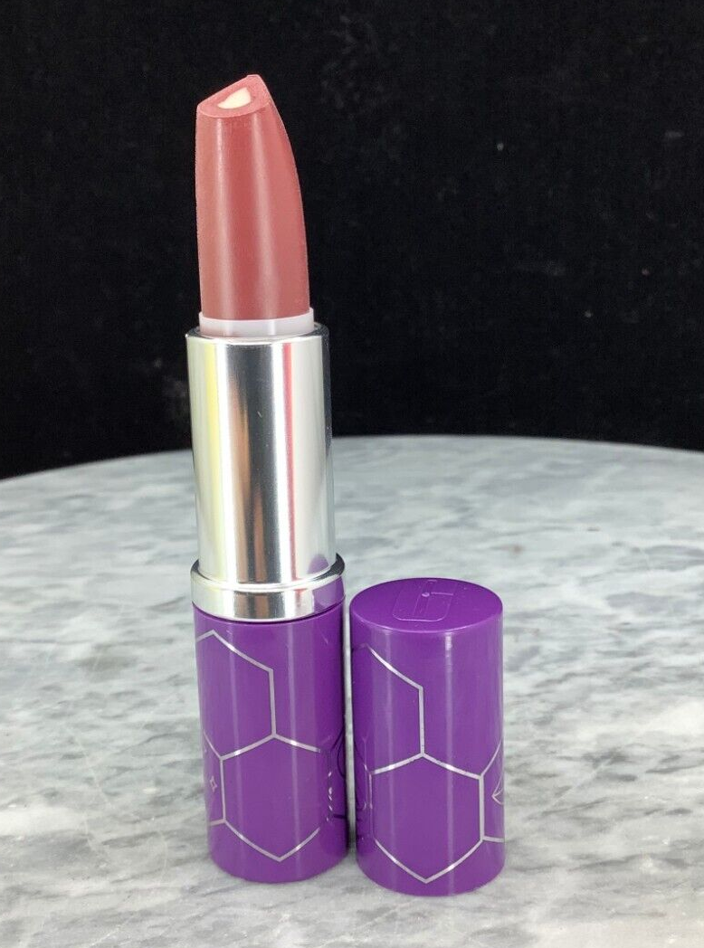 Clinique dramatically different LIPSTICK 50 DIFFERENT GRAPE ROUGE A LEVRES!!