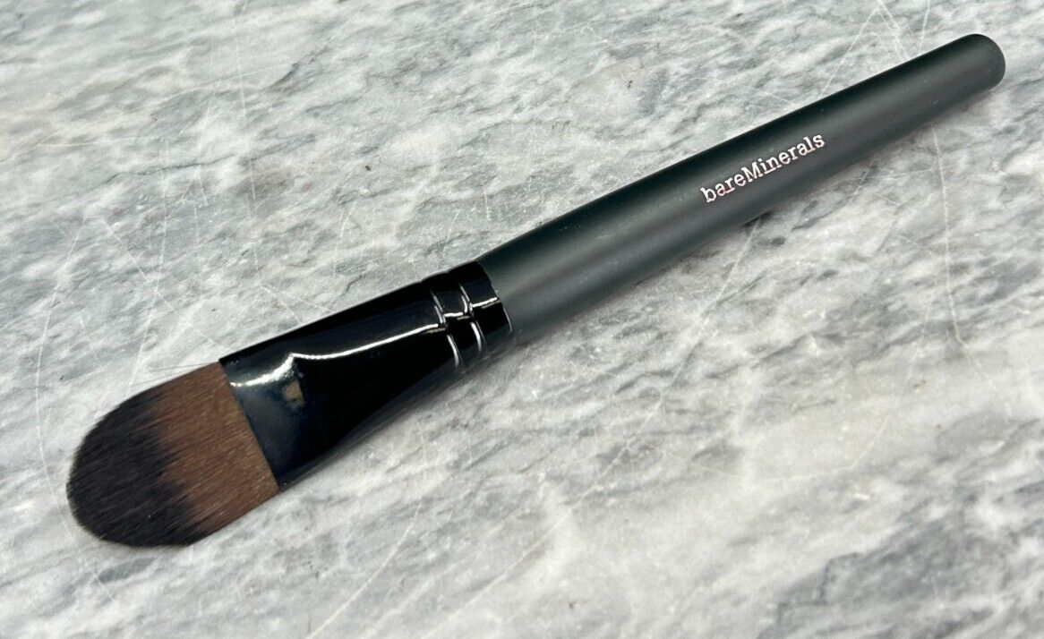 BARE MINERALS COMPLEXION PERFECTOR BRUSH - HOLIDAY SALE !!!