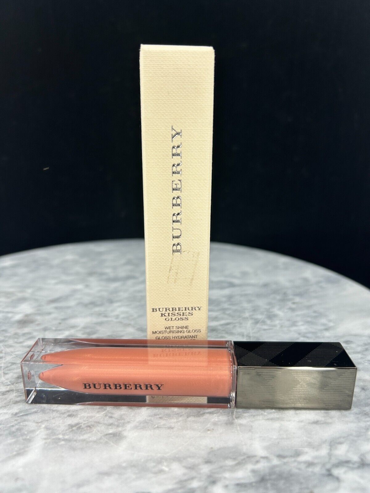 BURBERRY Kisses Gloss moisturizing gloss #Cameo Nude No.21 - 0.2 oz - NIB