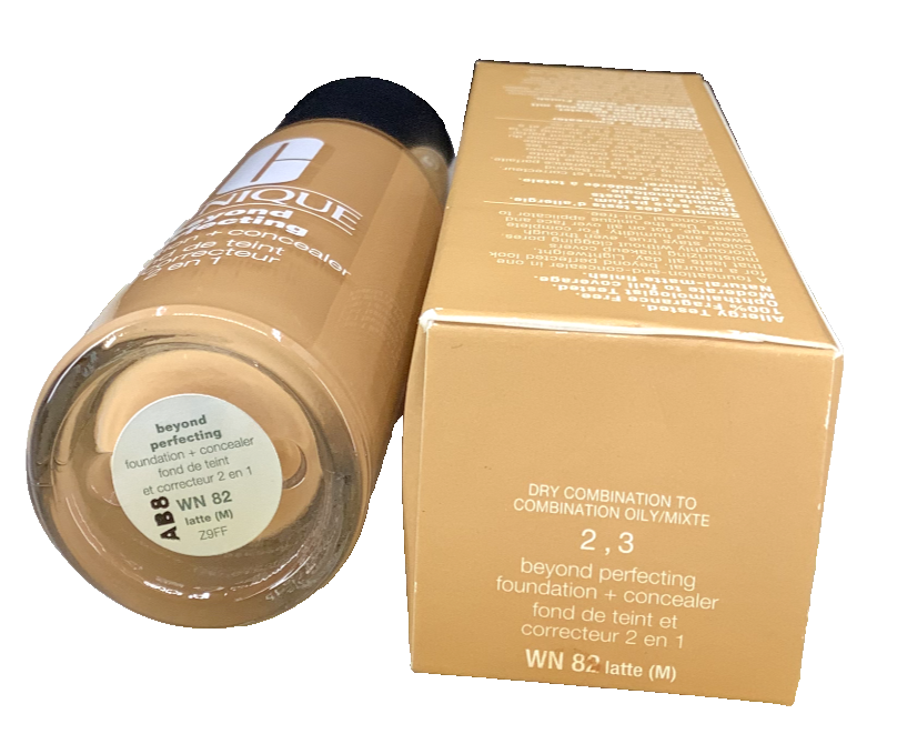 CLINIQUE BEYOND PERFECTING FOUNDATION + CONCEALER 2 EN 1 WN82 LATTE(M) 1 OZ