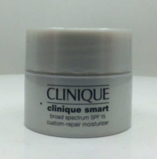 Clinique Smart Broad Spectrum SPF 15 Travel Size 0.21oz (NWOB)