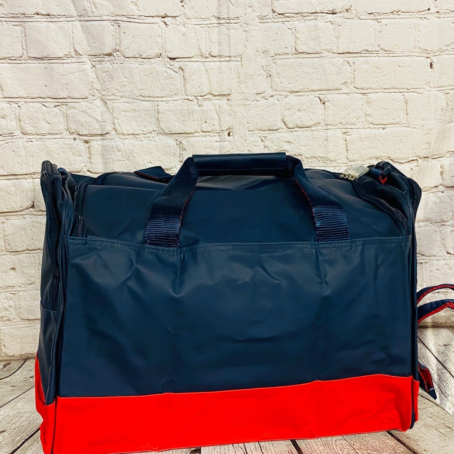 Vintage 90s Tommy Hilfiger Weekender Large Duffle Gym Travel Bag Flag - NEW