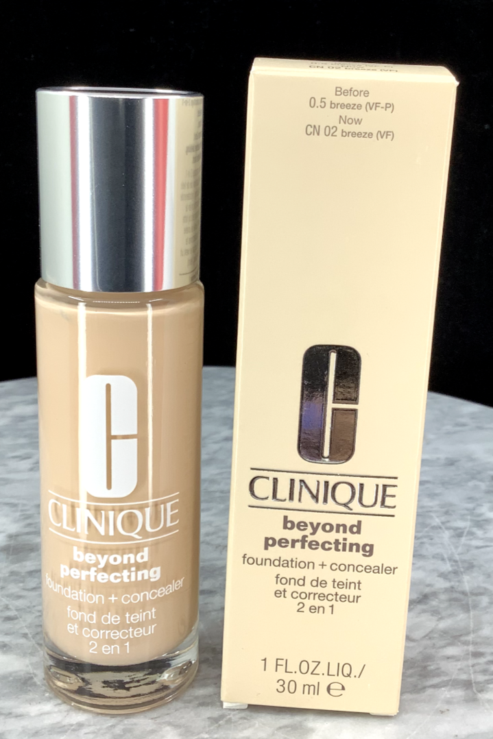 CLINIQUE BEYOND PERFECTING FOUNDATION + CONCEALER 2 EN 1 CN 02 BREEZE (VF) 1 OZ