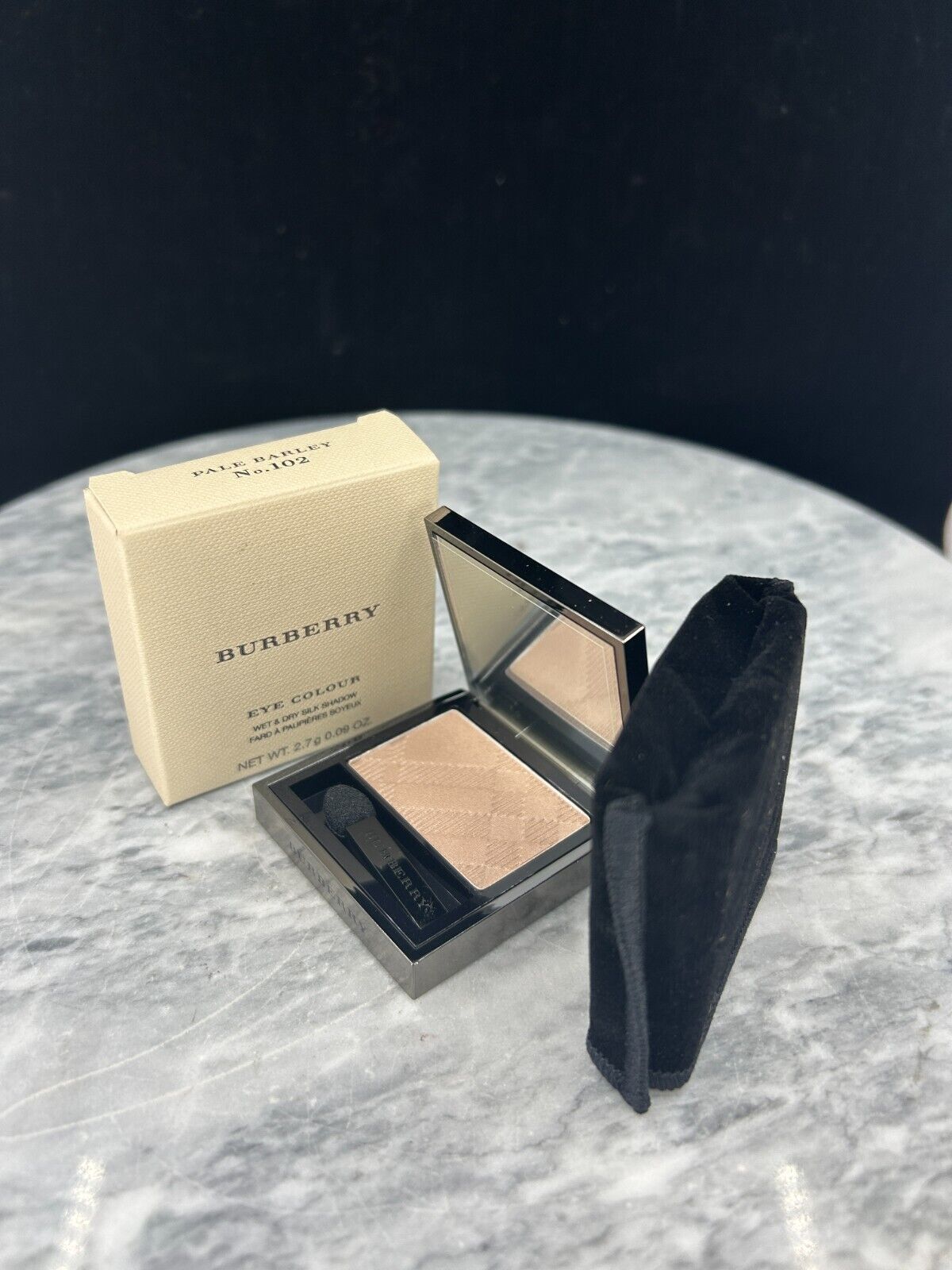 Burberry Eye Colour Wet & Dry Glow Shadow - #Pale Barley No. 102 - 0.06oz  - NIB