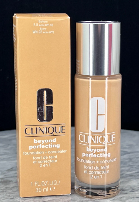 Clinique Beyond Perfecting Foundation+Concealer #WN 22 Ecru (VF)  - 1oz (NIB)