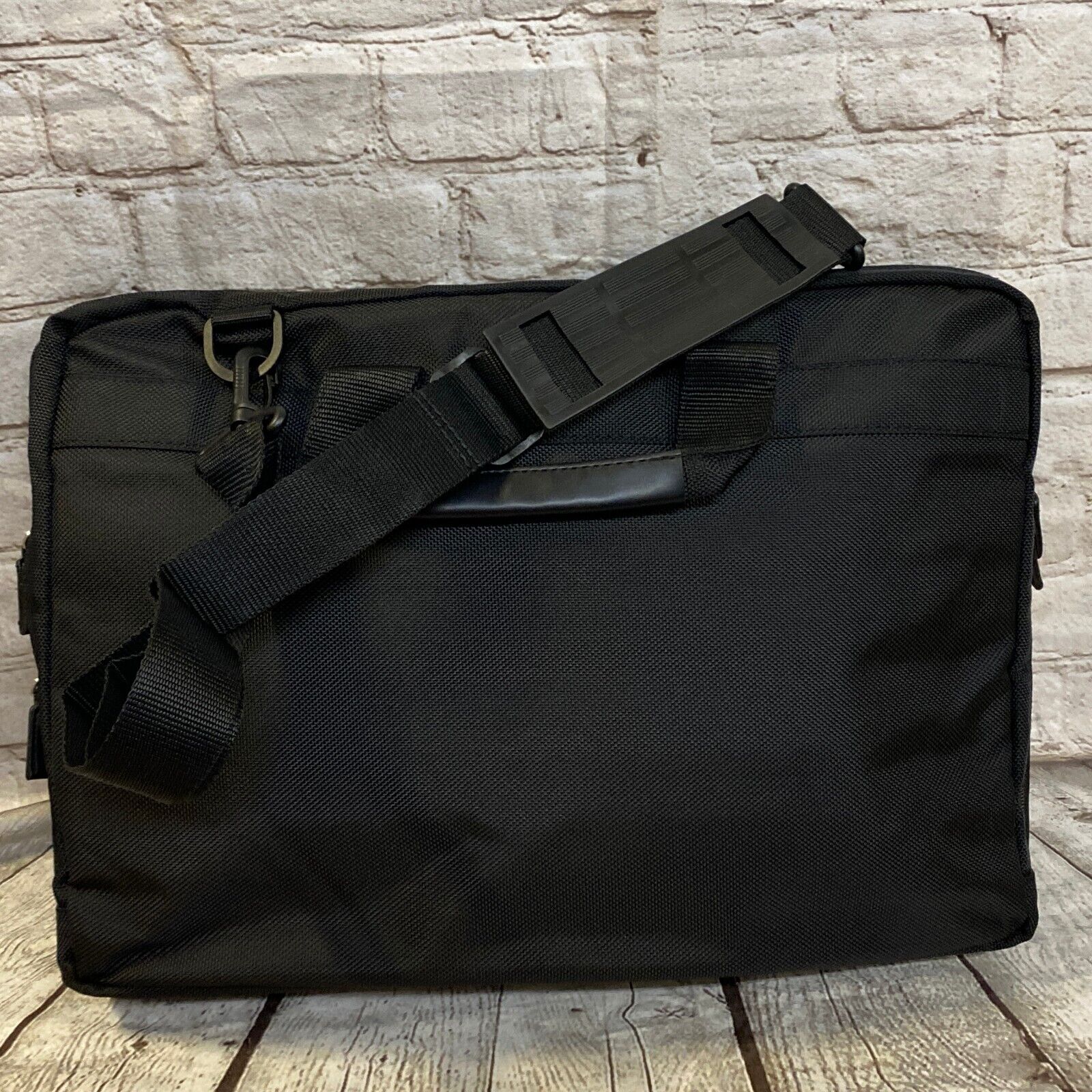 Aramis mens black laptop/work/office bag - NEW