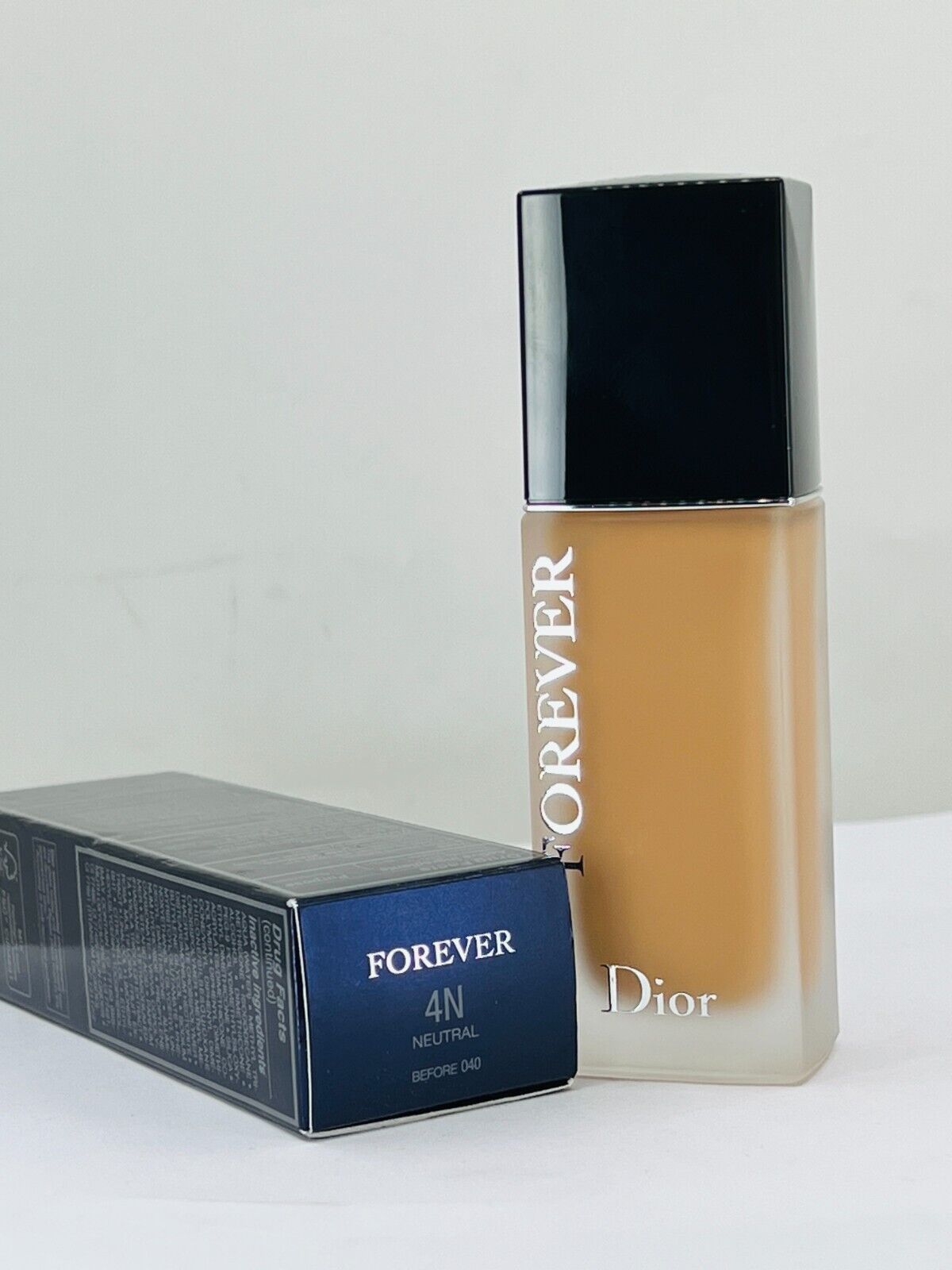 Dior Forever Foundation - 4N Neutral - 1 fl oz / 30 ml SPF 35 (NIB)