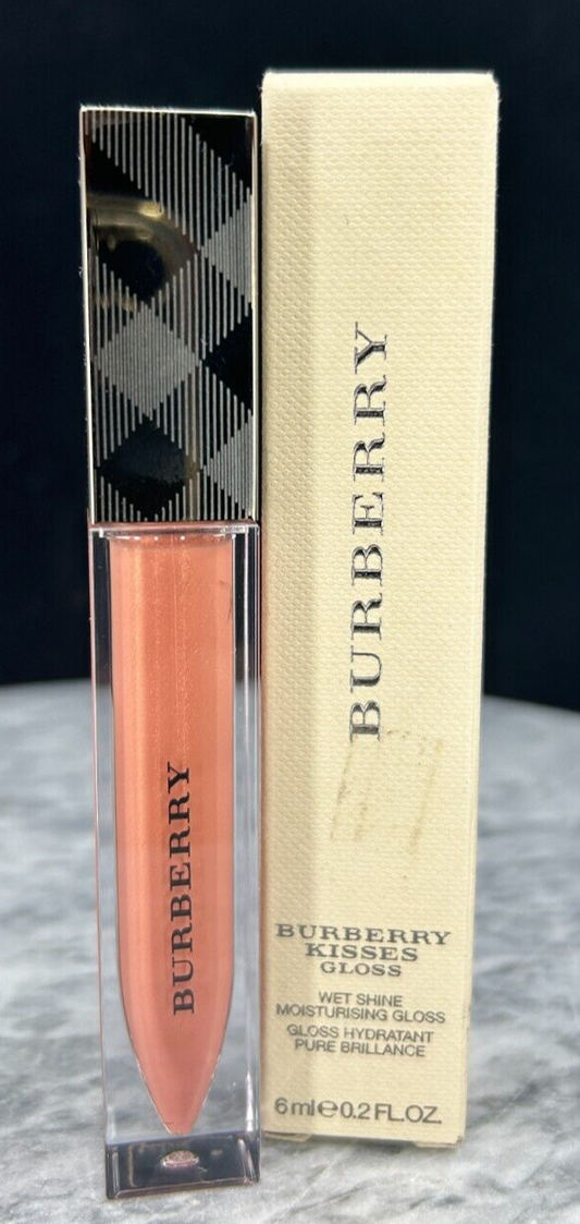 BURBERRY Kisses Gloss moisturizing gloss #Cameo Nude No.21 - 0.2 oz - NIB