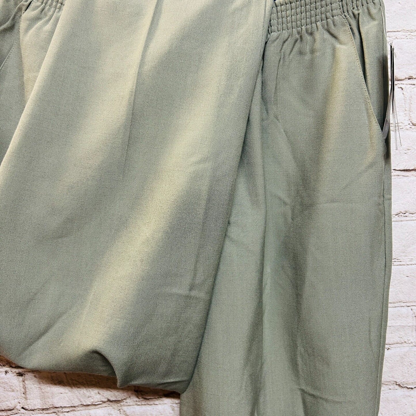 BRIGGS NEW YORK WOMEN Sage green #20WP PANT - NEW