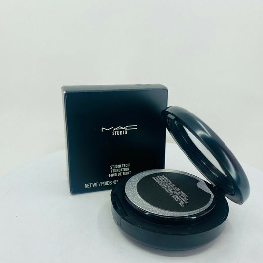 Mac Studio Tech Foundation #NW50 - 10g/0.35Oz - NIB