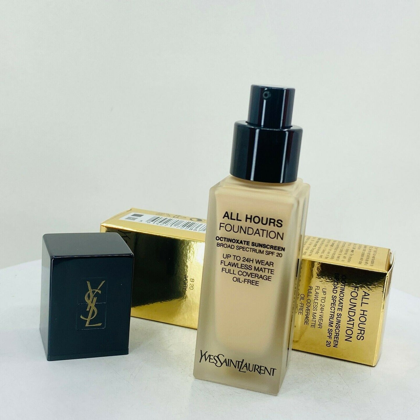 YSL All Hours FLAWLESS Matte Oil free Foundation - 0.84oz #B 20 IVORY - NIB