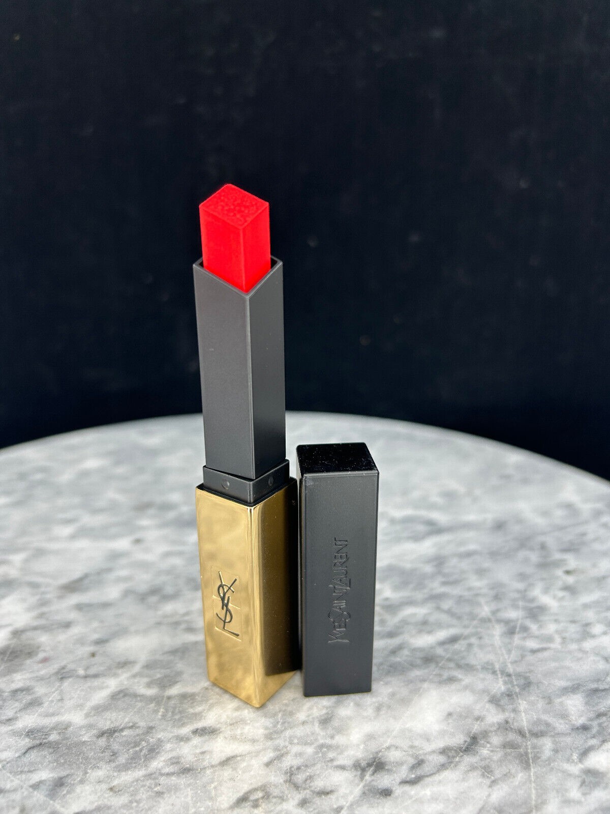 Yves Saint Laurent  The Slim LEATHER  MATTE LIPSTICK  #10 CORAIL- 2g/0.07oz-NIB