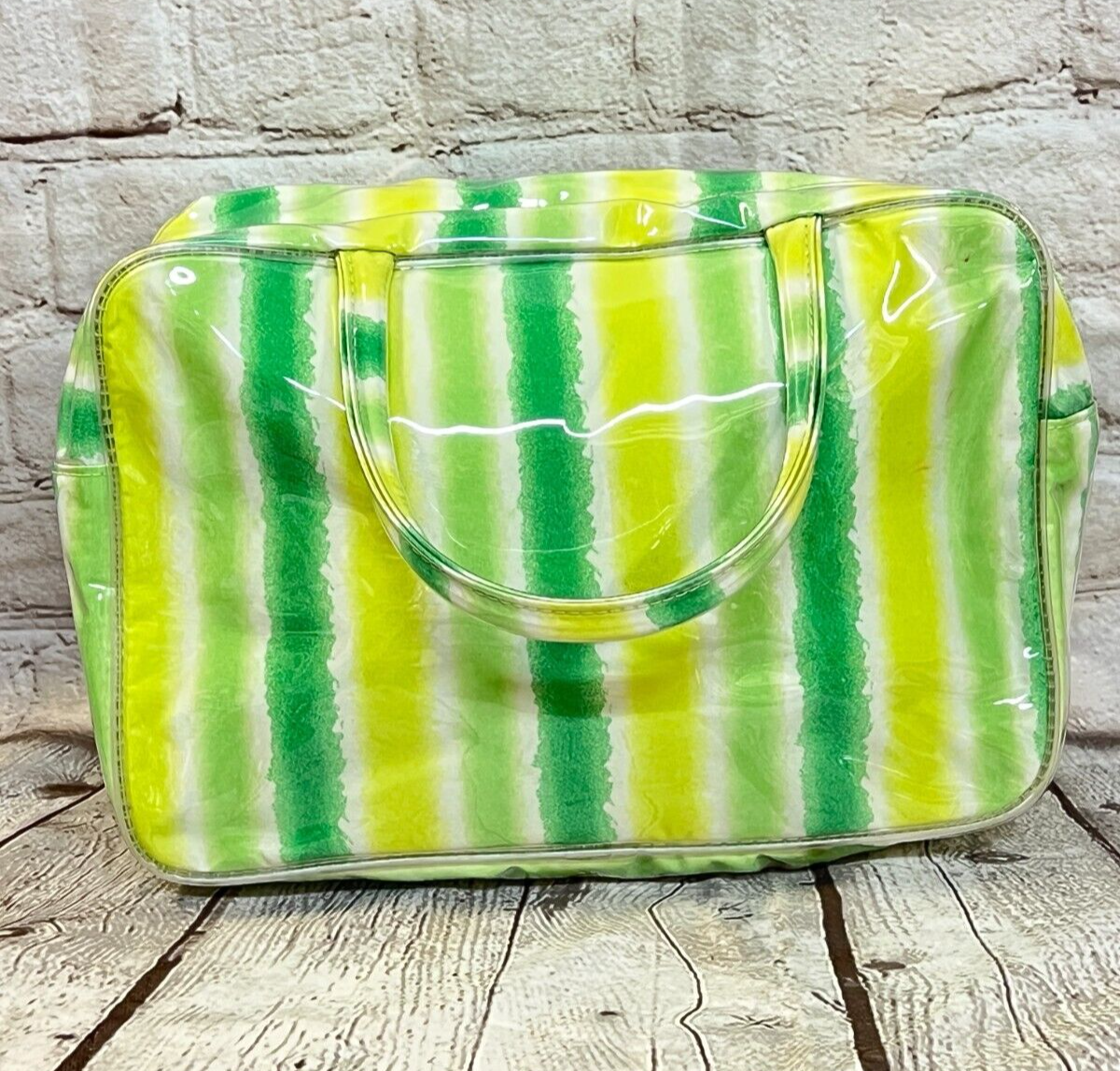 Clinique Green Printed Medium sized Handbag-(New)