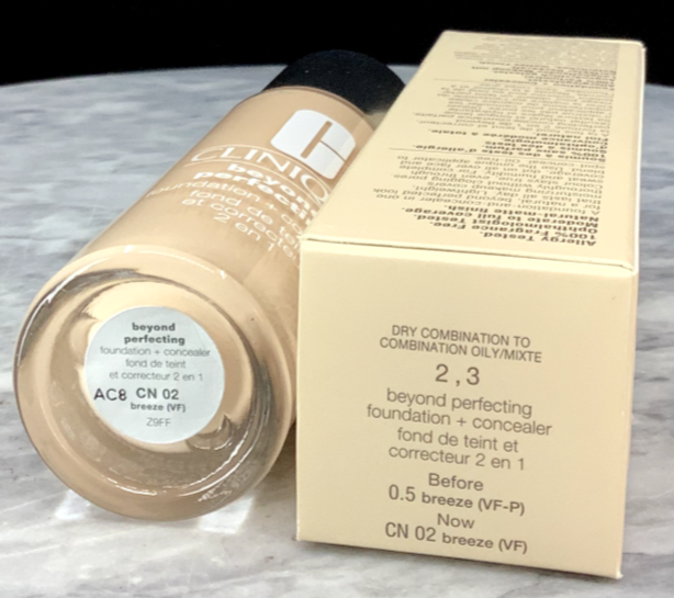 CLINIQUE BEYOND PERFECTING FOUNDATION + CONCEALER 2 EN 1 CN 02 BREEZE (VF) 1 OZ