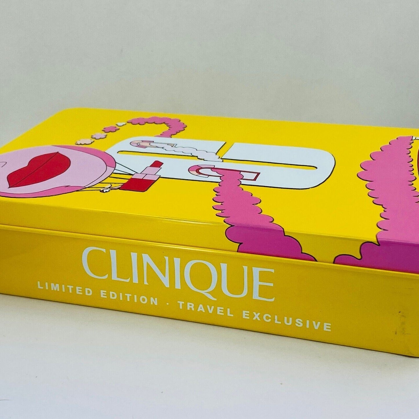 Clinique Limited Edition Cosmetic Travel Exclusive Empty Case ~ Tin, BOXLESS