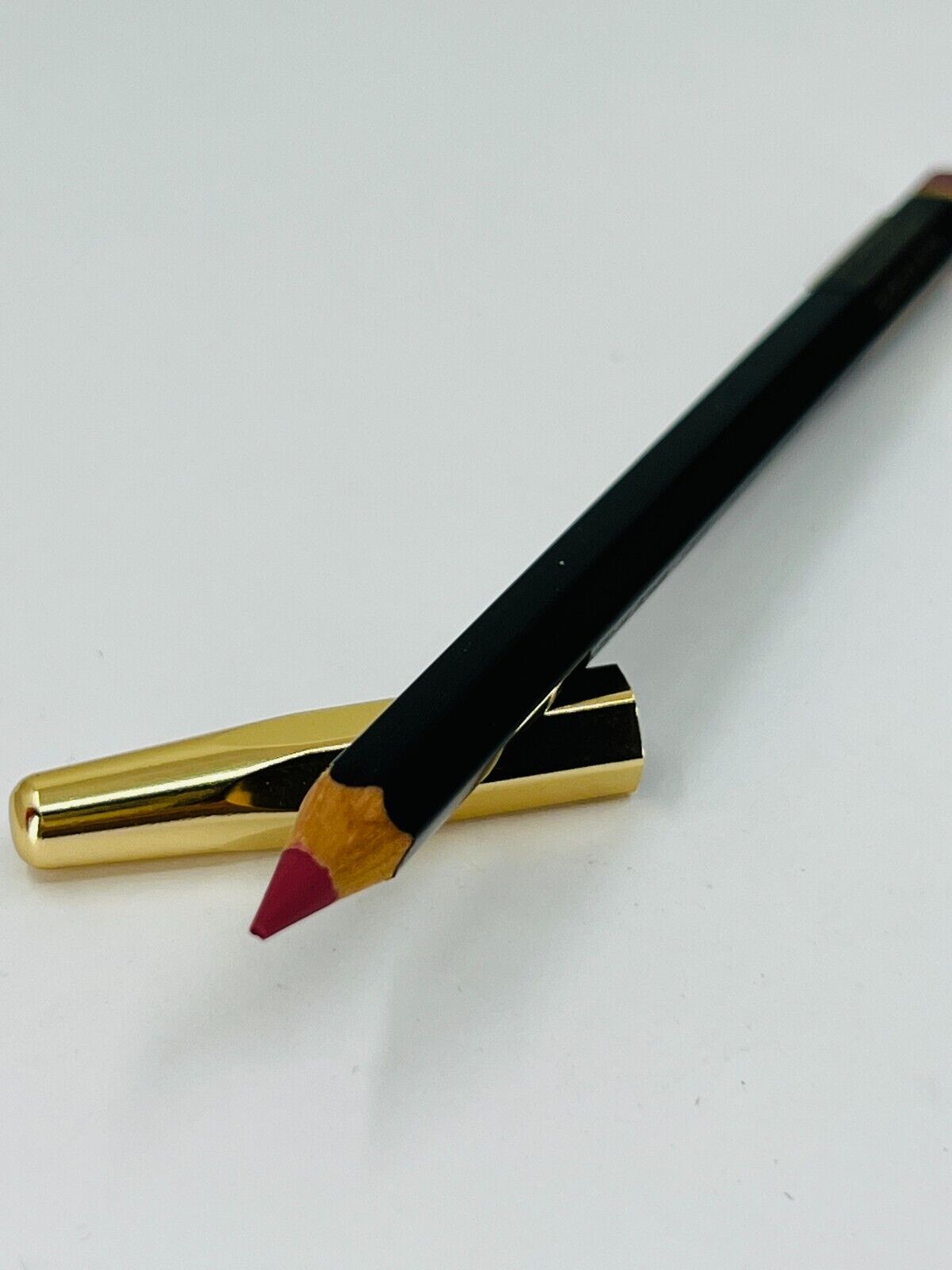 Yves Saint Laurent Dessin Des Levres - Lip Liner ~ Choose Your Color - 0.03 oz