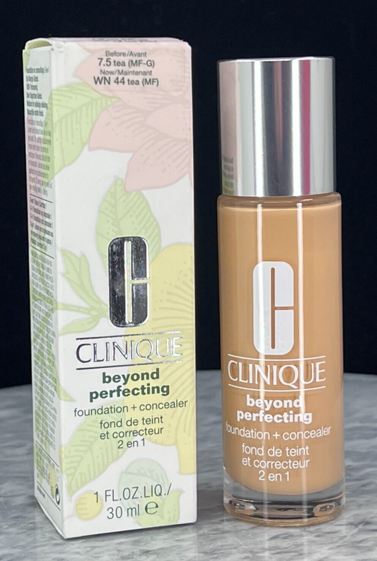 Clinique Beyond Perfecting Foundation+Concealer #WN 44 Tea(MF) - 1oz (NIB)