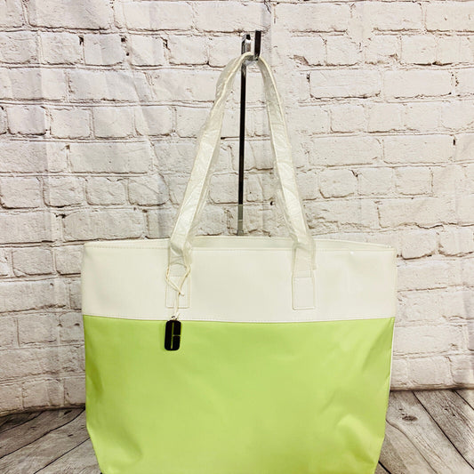 CLINIQUE COSMETIC LIGHT GREEN/WHITE TOTE BAG - NEW