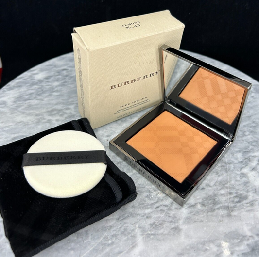 Burberry Nude Powder Sheer Luminous Pressed Powder #ALMOND 43 - 8g/0.28oz - NIB