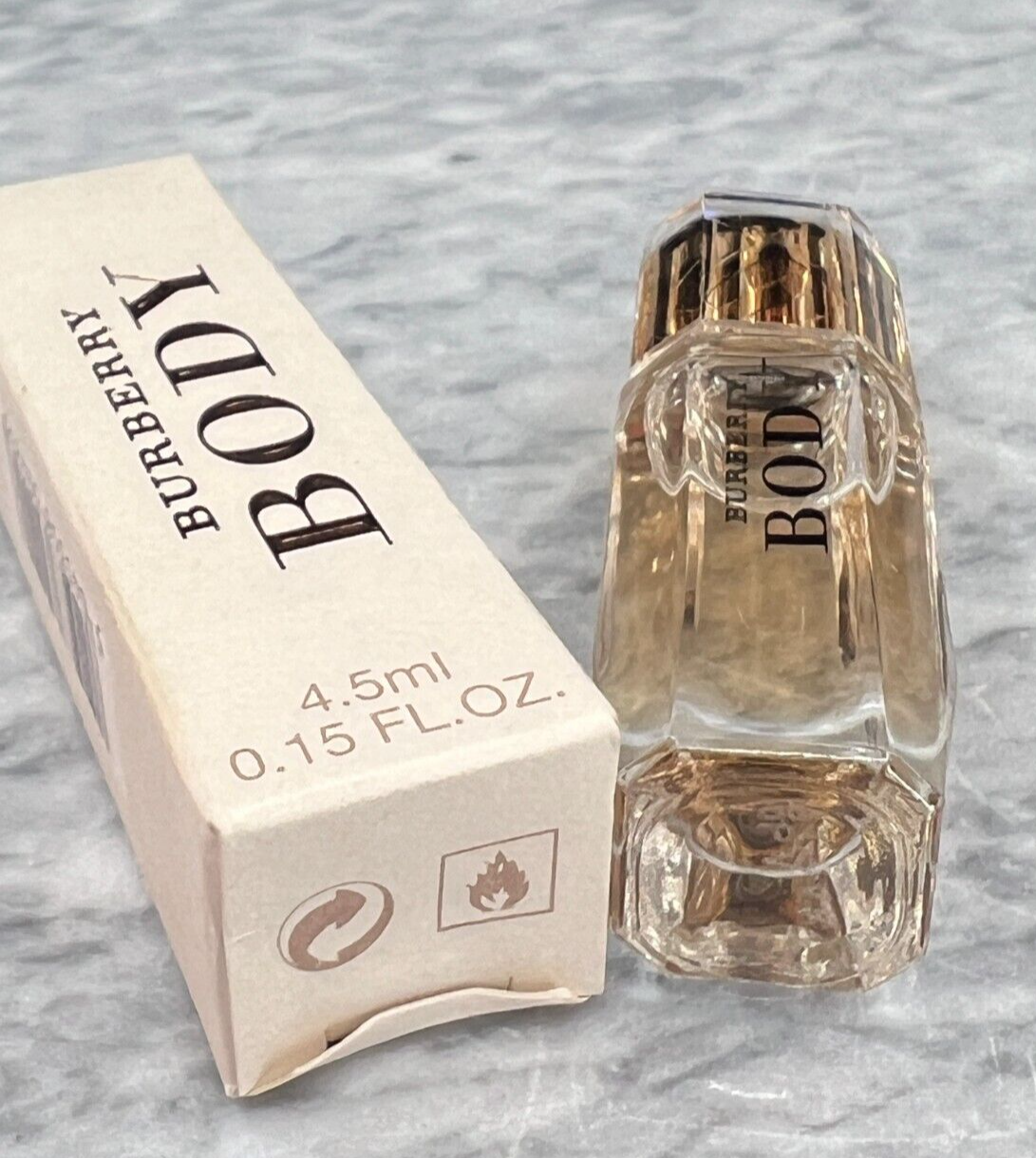 BURBERRY BODY EAU DE PARFUM MINI SPLASH FOR WOMEN 0.15 Oz / 4.5 ml-(NIB)