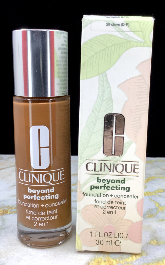 CLINIQUE BEYOND PERFECTING FOUNDATION + CONCEALER 2 EN 1 ~28 CLOVE(D-P) 1 OZ